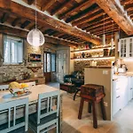 Casa San Valentino * كورتونا