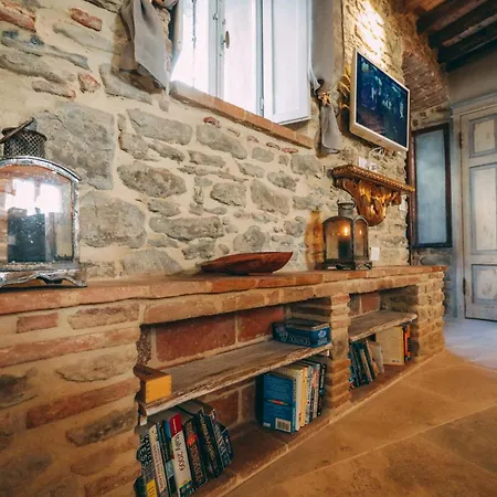 Casa San Valentino كورتونا