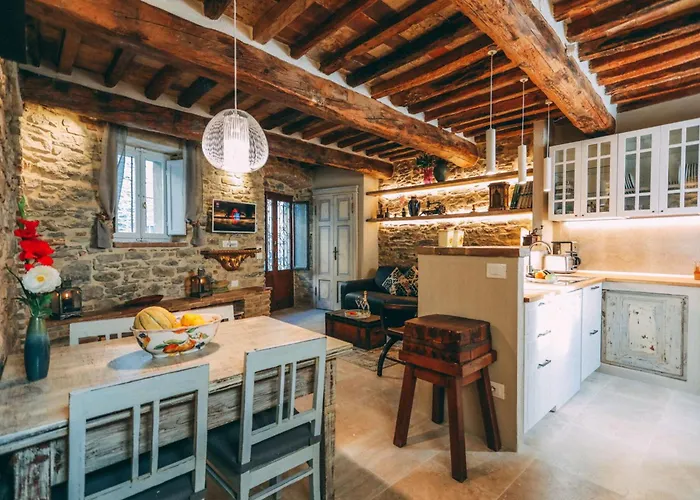 Casa San Valentino * كورتونا